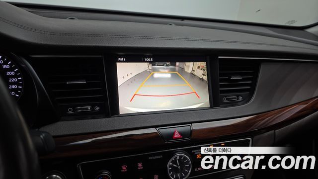 Kia K7 2016 — photo 20