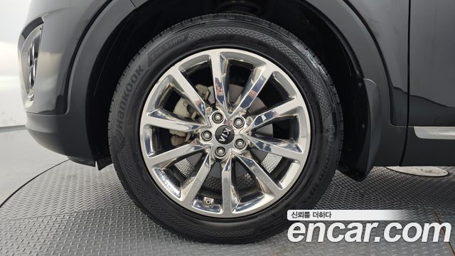 Kia Sorento 2017 — photo 5