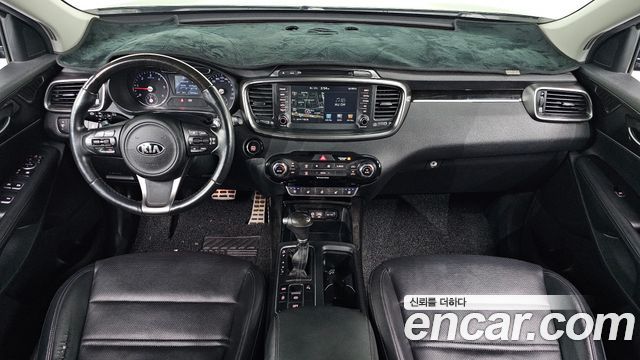 Kia Sorento 2017 — photo 10