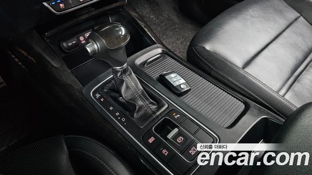 Kia Sorento 2017 — photo 12