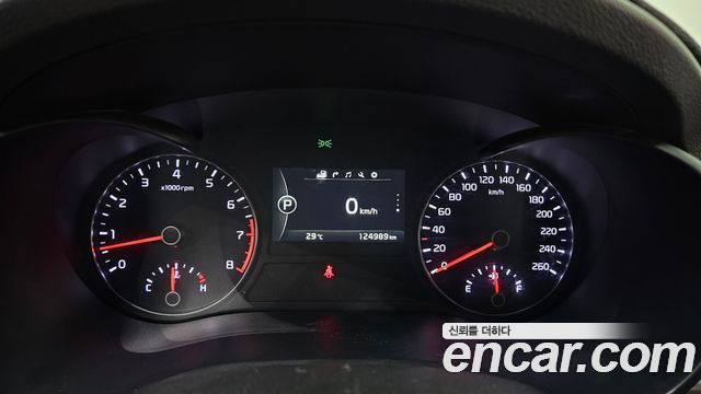 Kia K5 2017 — photo 8