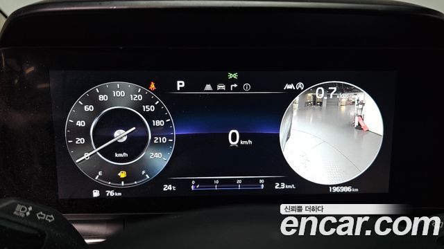 Kia Canival 2023 — photo 8