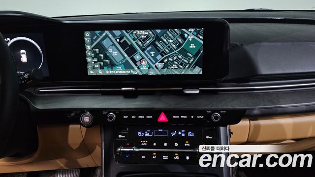 Kia Canival 2023 — photo 14