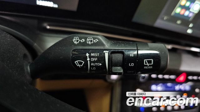 Kia Canival 2023 — photo 18