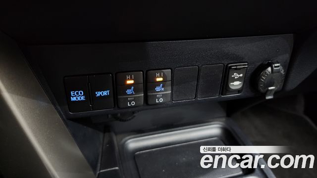Toyota RAV4 2014 — photo 17
