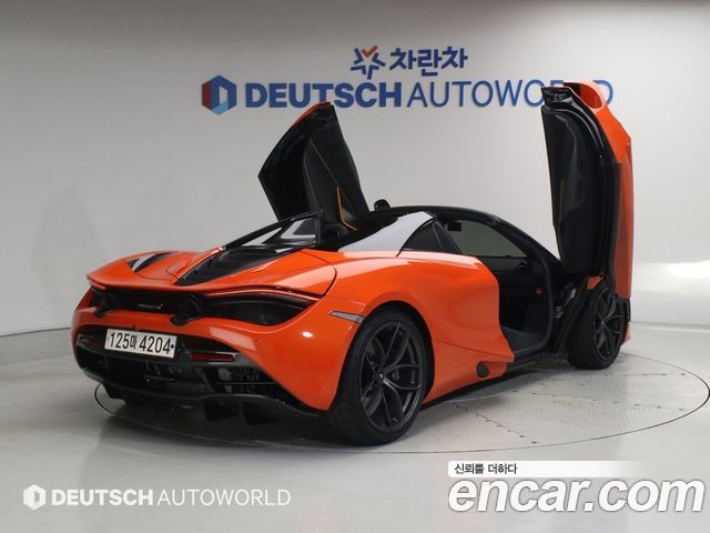 Mclaren 720S 2020 — photo 2