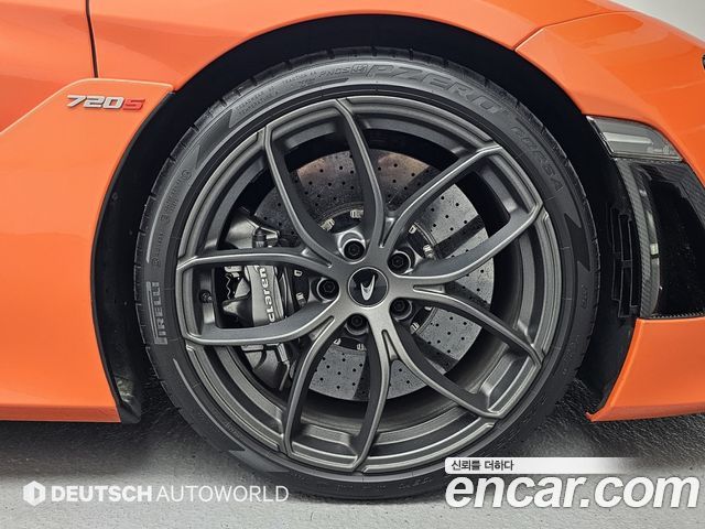 Mclaren 720S 2020 — photo 5