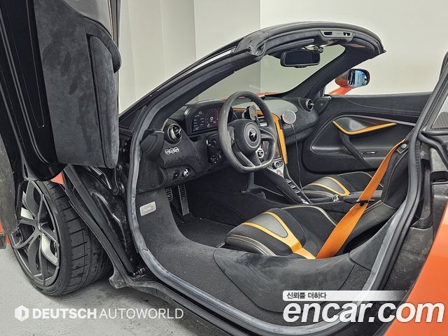 Mclaren 720S 2020 — photo 11