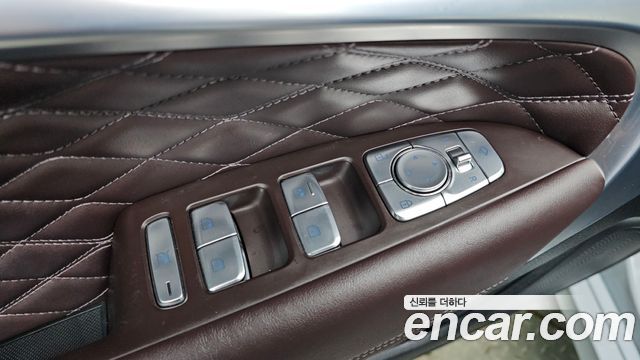 Genesis G70 2022 — photo 19