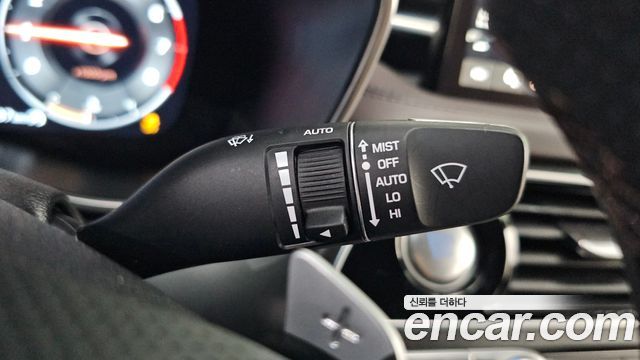 Genesis G70 2022 — photo 23