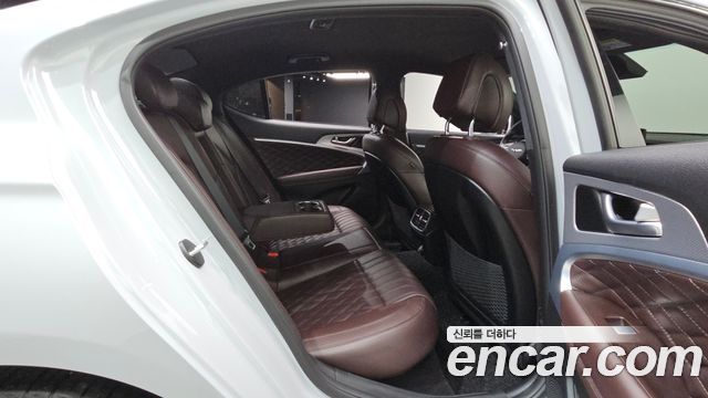 Genesis G70 2022 — photo 16