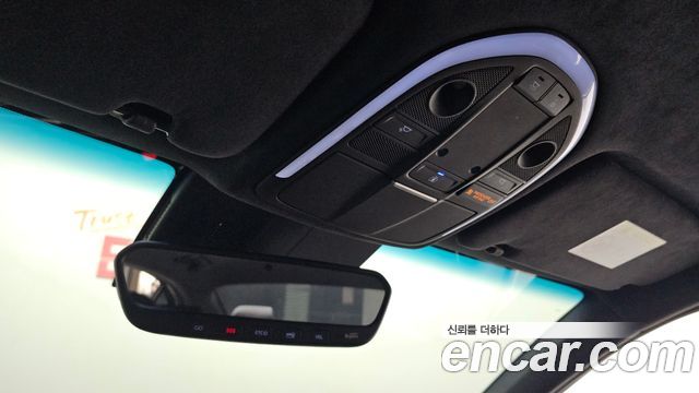 Genesis G70 2022 — photo 28