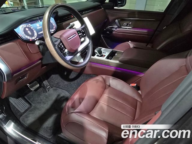 Land Rover Range Rover 2025 — photo 8