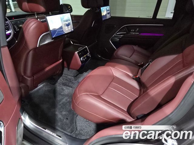 Land Rover Range Rover 2025 — photo 13