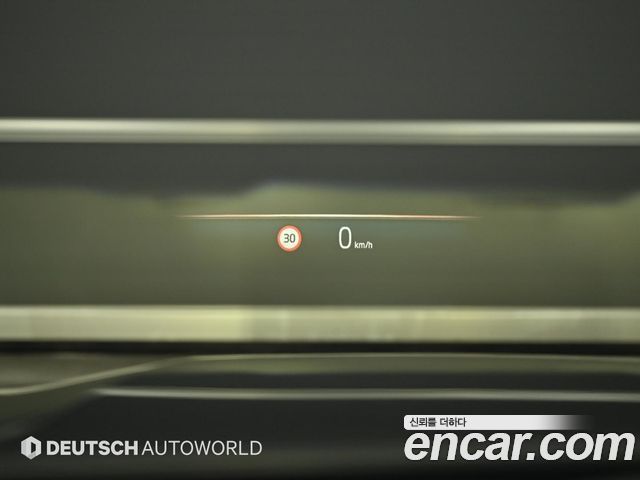 BMW 5-Series 2025 — photo 18