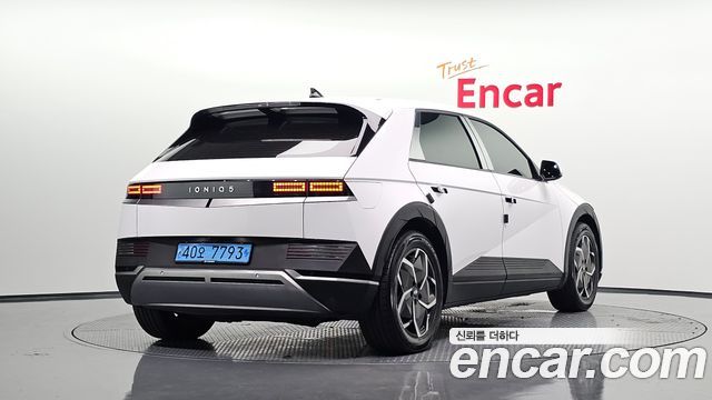 Hyundai Ioniq5 2023 — photo 2