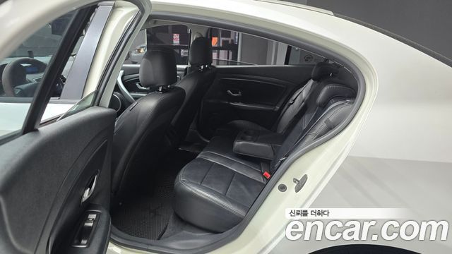 Renault Korea SM3 2012 — photo 12