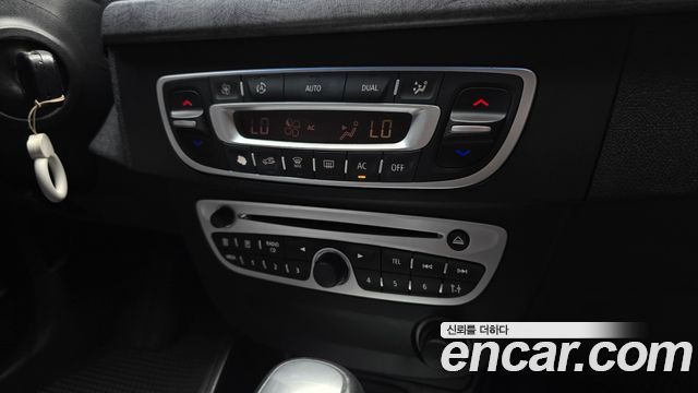 Renault Korea SM3 2012 — photo 15