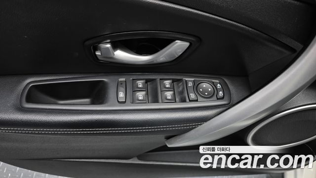 Renault Korea SM3 2012 — photo 18