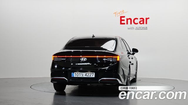 Hyundai Sonata 2025 — photo 4