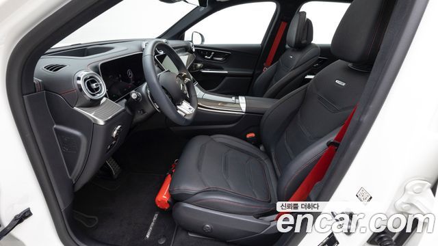 Mercedes-Benz GLC-Class 2025 — photo 14