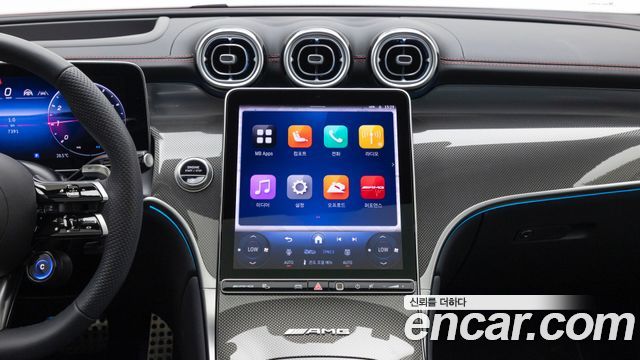 Mercedes-Benz GLC-Class 2025 — photo 16