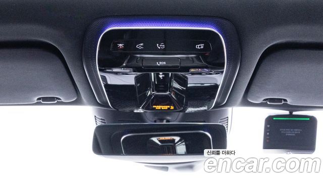 Mercedes-Benz GLC-Class 2025 — photo 17