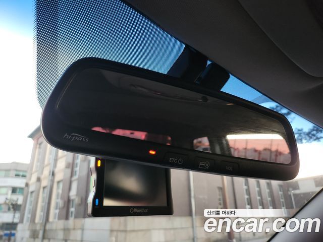 Kia Canival 2012 — photo 20