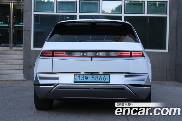 Hyundai Ioniq5 2022 — photo 4