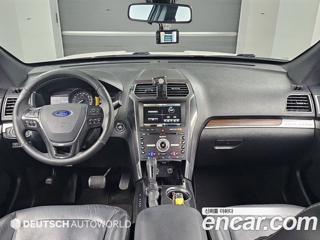 Ford Explorer 2016 — photo 5
