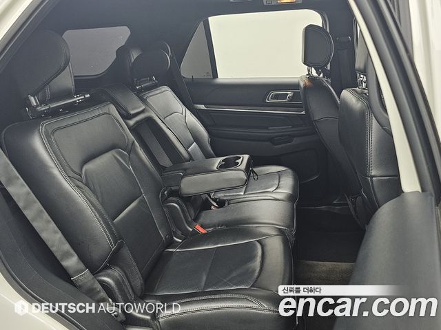 Ford Explorer 2016 — photo 7