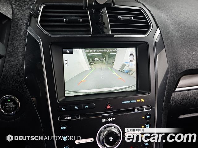 Ford Explorer 2016 — photo 13