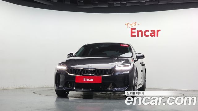 Kia Stinger 2018 — photo 3
