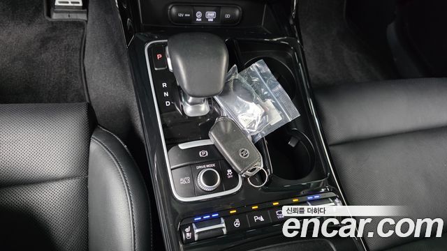 Kia Stinger 2018 — photo 12