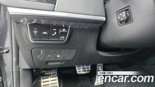 Kia Stinger 2018 — photo 28