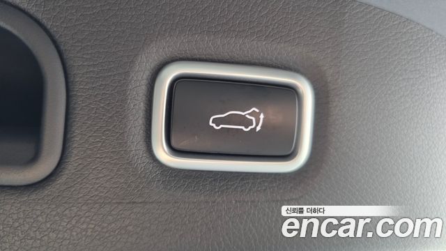 Kia Stinger 2018 — photo 30