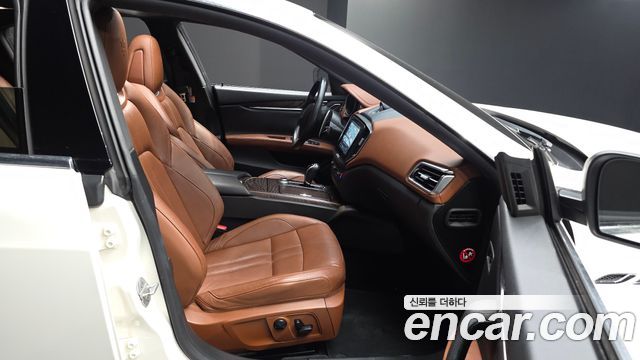 Maserati Ghibli 2018 — photo 18