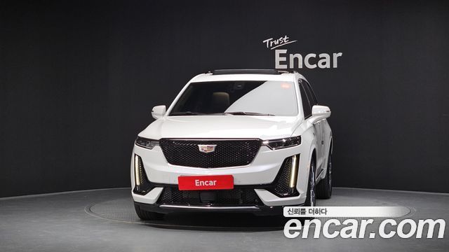 Cadillac XT6 2023 — photo 3