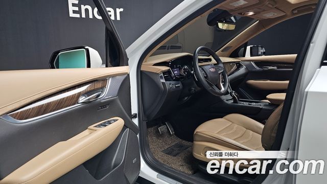 Cadillac XT6 2023 — photo 13