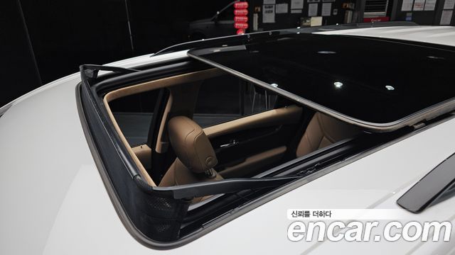 Cadillac XT6 2023 — photo 25