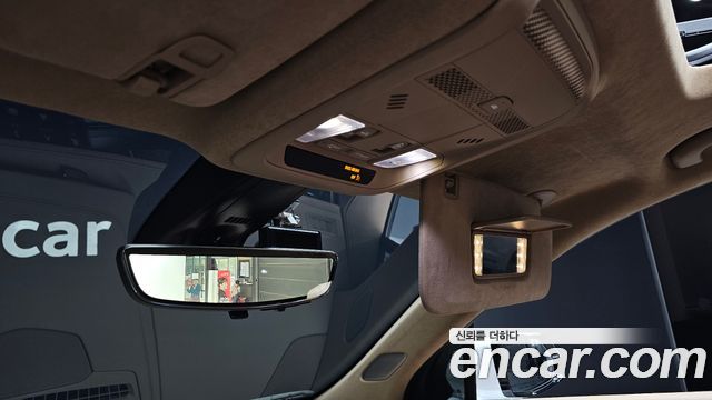 Cadillac XT6 2023 — photo 31