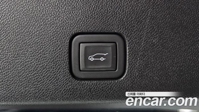 Cadillac XT6 2023 — photo 34