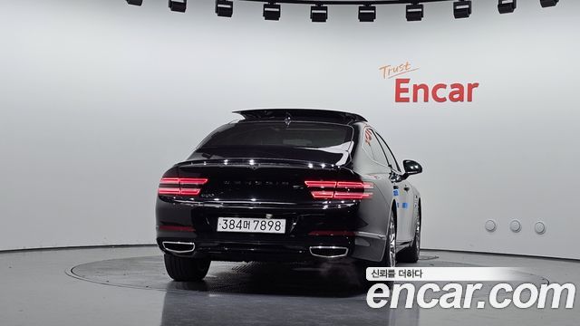 Genesis G80 2023 — photo 4