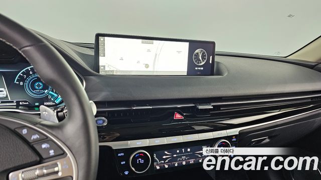 Genesis G80 2023 — photo 13