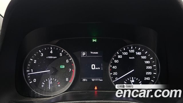 Hyundai AVANTE 2018 — photo 11