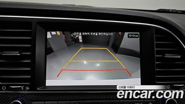 Hyundai AVANTE 2018 — photo 21