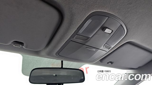 Hyundai AVANTE 2018 — photo 23