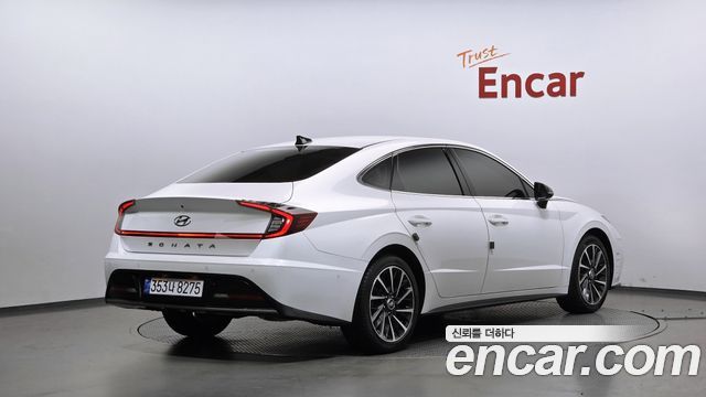 Hyundai Sonata 2022 — photo 2