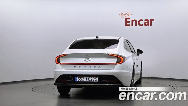 Hyundai Sonata 2022 — photo 4