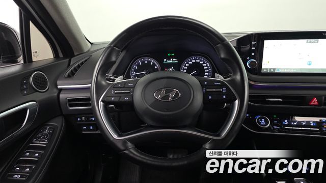 Hyundai Sonata 2022 — photo 13
